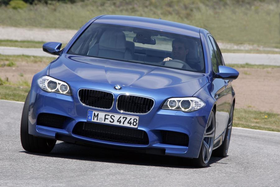  BMW M5 2011 года  (фото 237 из 344)